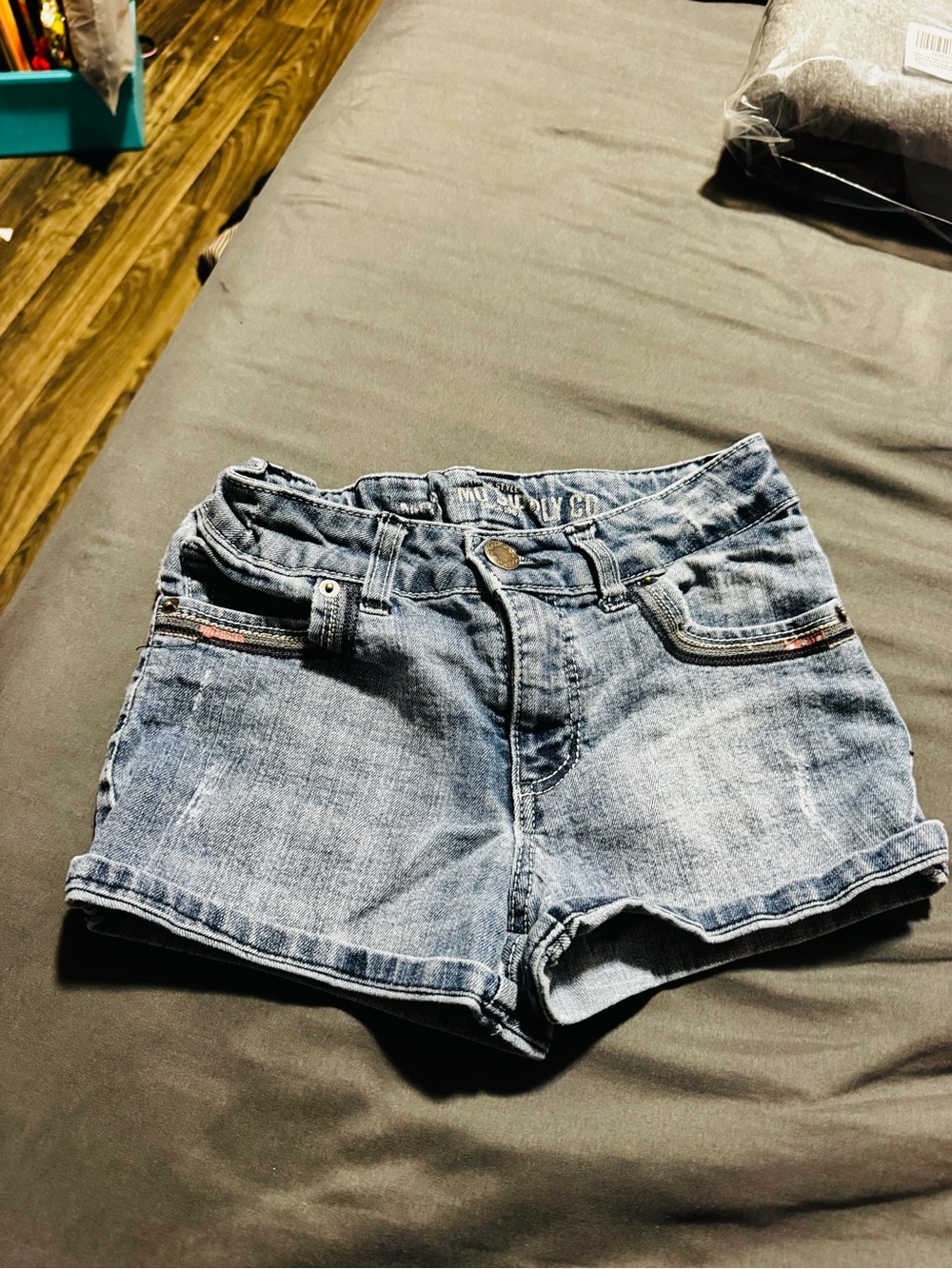Casual Women's Denim Shorts - Light Blue